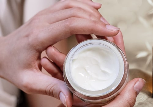 Using Cannabis Creams and Lotions for Natural Pain Relief